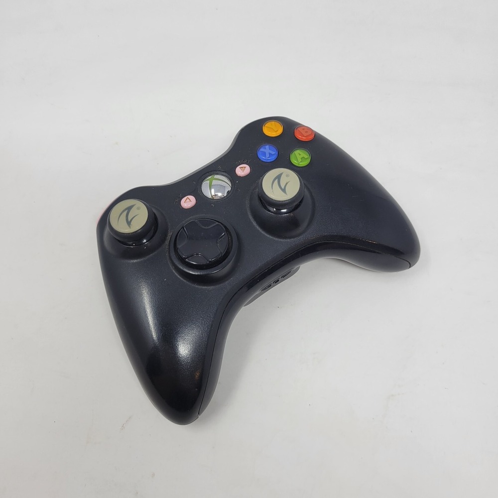 Microsoft Xbox 360‎ Wireless Controller Black Custom Pink Buttons